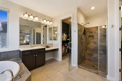 21821 N 38th Place, Phoenix, AZ 85050 - Photo 30