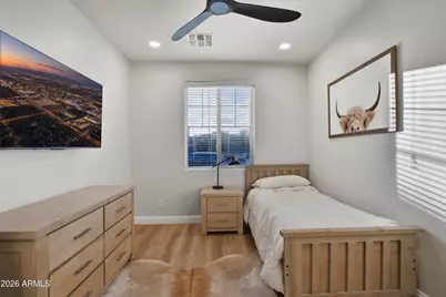21821 N 38th Place, Phoenix, AZ 85050 - Photo 38