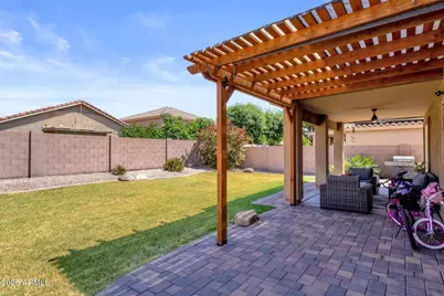 15652 W Calavar Road, Surprise, AZ 85379 - Photo 44