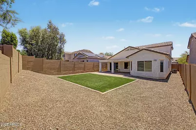 1826 W Fetlock Trail, Phoenix, AZ 85085 - Photo 26