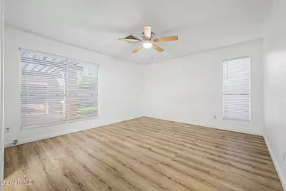 7326 W Maryland Avenue, Glendale, AZ 85303 - Photo 20