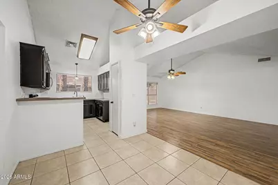 7326 W Maryland Avenue, Glendale, AZ 85303 - Photo 16