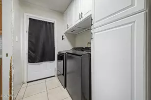 3817 W Cheryl Dr, Phoenix, AZ 85051 - Photo 26