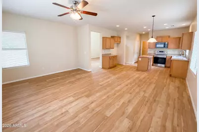 20504 N 261st Avenue, Buckeye, AZ 85396 - Photo 10
