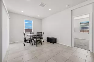 25285 N 185th Dr, Wittmann, AZ 85361 - Photo 22