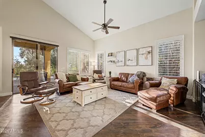 682 E Capricorn Way, Chandler, AZ 85249 - Photo 8