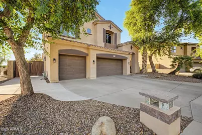 682 E Capricorn Way, Chandler, AZ 85249 - Photo 4