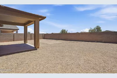25243 W Bowker Street, Buckeye, AZ 85326 - Photo 14