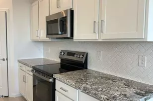 25243 W Bowker St, Buckeye, AZ 85326 - Photo 6