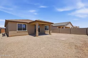 25243 W Bowker St, Buckeye, AZ 85326 - Photo 16