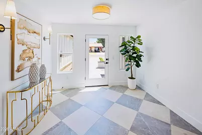6830 N 10th Place, Phoenix, AZ 85014 - Photo 4