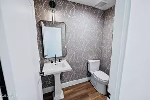 6830 N 10th Pl, Phoenix, AZ 85014 - Photo 28