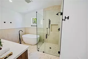 6830 N 10th Pl, Phoenix, AZ 85014 - Photo 18