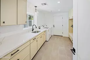 6830 N 10th Pl, Phoenix, AZ 85014 - Photo 32