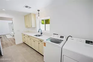 6830 N 10th Pl, Phoenix, AZ 85014 - Photo 34