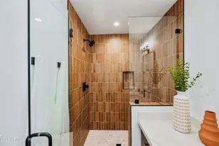 6830 N 10th Pl, Phoenix, AZ 85014 - Photo 24