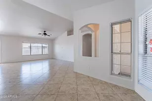 5463 W Geronimo St, Chandler, AZ 85226 - Photo 8