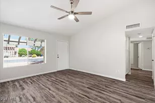 2135 W Monroe St, Chandler, AZ 85224 - Photo 8