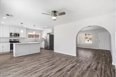 2135 W Monroe Street, Chandler, AZ 85224 - Photo 10