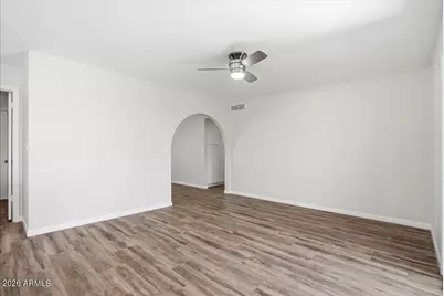 2135 W Monroe Street, Chandler, AZ 85224 - Photo 12