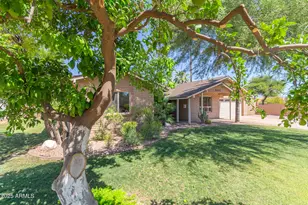 3142 E Altadena Ave, Phoenix, AZ 85028 - Photo 1