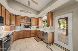 6025 E Milton Dr, Cave Creek, AZ 85331 - Photo 12