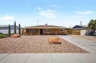 11118 W Iowa Ave, Youngtown, AZ 85363 - Photo 6