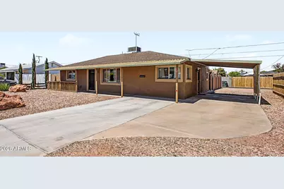 11118 W Iowa Avenue, Youngtown, AZ 85363 - Photo 10