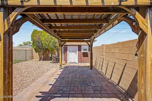 11118 W Iowa Ave, Youngtown, AZ 85363 - Photo 26