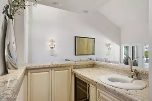 9801 E Caron St, Scottsdale, AZ 85258 - Photo 16