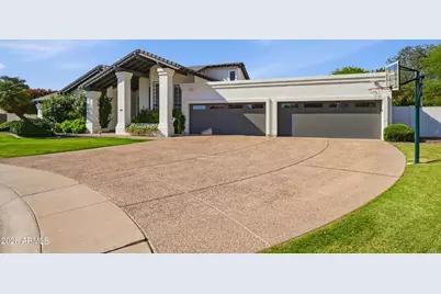 9801 E Caron Street, Scottsdale, AZ 85258 - Photo 2