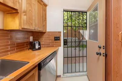 9111 N Oracle Road #110, Tucson, AZ 85704 - Photo 10