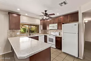 2637 E Sierra St, Phoenix, AZ 85028 - Photo 14