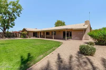 2637 E Sierra Street, Phoenix, AZ 85028 - Photo 32