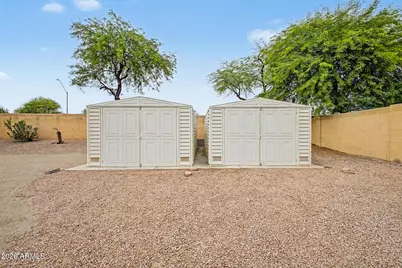 13420 W Caribbean Lane, Surprise, AZ 85379 - Photo 40