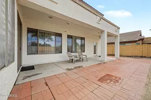 13420 W Caribbean Ln, Surprise, AZ 85379 - Photo 36