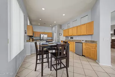 13420 W Caribbean Lane, Surprise, AZ 85379 - Photo 10
