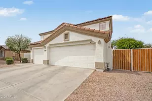 13420 W Caribbean Ln, Surprise, AZ 85379 - Photo 46