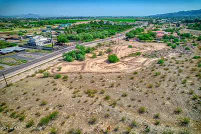 2031 W Dobbins Road #-, Phoenix, AZ 85041 - Photo 6