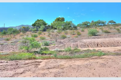 2031 W Dobbins Road #-, Phoenix, AZ 85041 - Photo 34