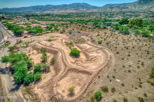 2031 W Dobbins Rd, Phoenix, AZ 85041 - Photo 1