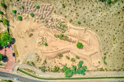 2103 W Dobbins Road #-, Phoenix, AZ 85041 - Photo 12