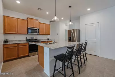14220 W Willow Avenue, Surprise, AZ 85379 - Photo 6