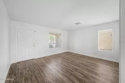 43782 W Sagebrush Trail, Maricopa, AZ 85138 - Photo 2