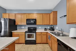 10548 W Crown King Rd Rd, Tolleson, AZ 85353 - Photo 18
