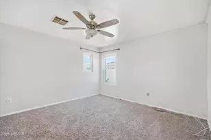 7245 S 41st Dr, Phoenix, AZ 85041 - Photo 20