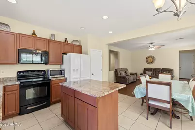 899 E Harrison Street, Chandler, AZ 85225 - Photo 8