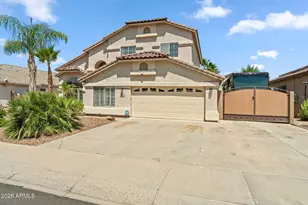 13194 W Rimrock St, Surprise, AZ 85374 - Photo 2