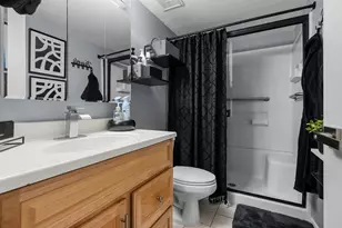 2355 W Voltaire Ave, Phoenix, AZ 85029 - Photo 10