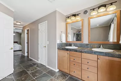 303 E Milada Drive, Phoenix, AZ 85042 - Photo 12